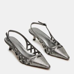 Elegant Silver Slingback Steve Madden Kitten Heel Pointed-toe Pump Shoes